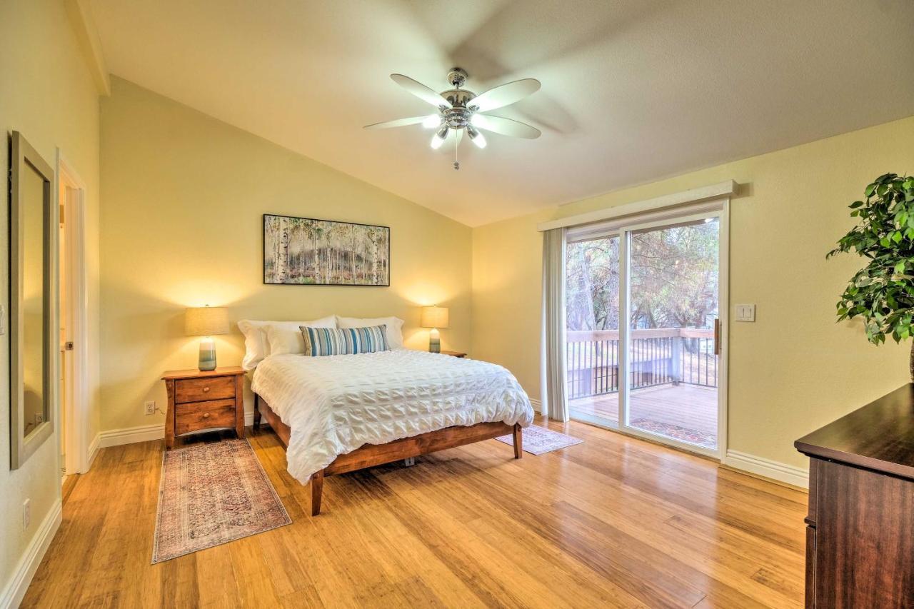 Groveland Gem With Deck, Game Room And Much More! Esterno foto