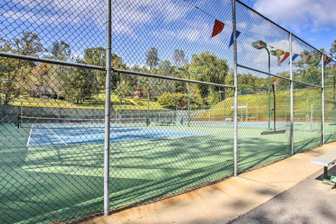Groveland Gem With Deck, Game Room And Much More! Esterno foto